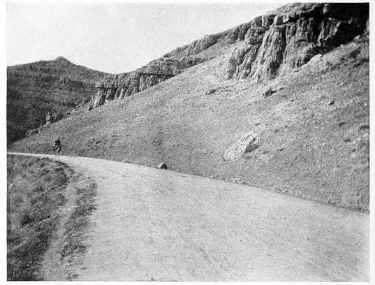 Harry A. Franck · A Vagabond Journey Around the World (1910) photographic plate 127a