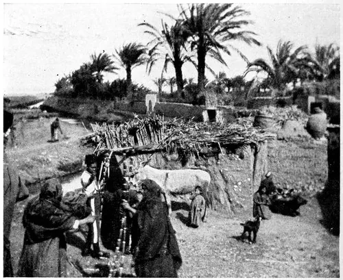 Harry A. Franck / Lena M. Franck · Working My Way Around the World (1918) photographic plate 164