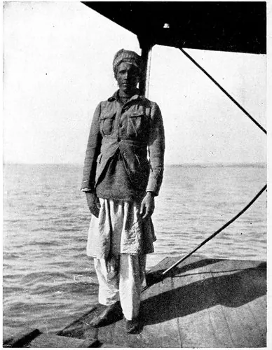 Harry A. Franck / Lena M. Franck · Working My Way Around the World (1918) photographic plate 168